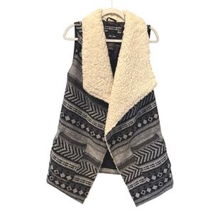 Me Jane Tribal Vest Faux Fur Sherpa Collar Open Front Knit Pocket Asymetrical M